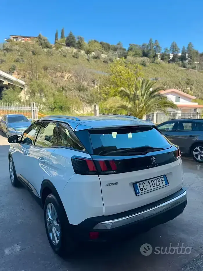 Usata Peugeot 3008 131 CV (96 kW) 2020 Bianco SUV