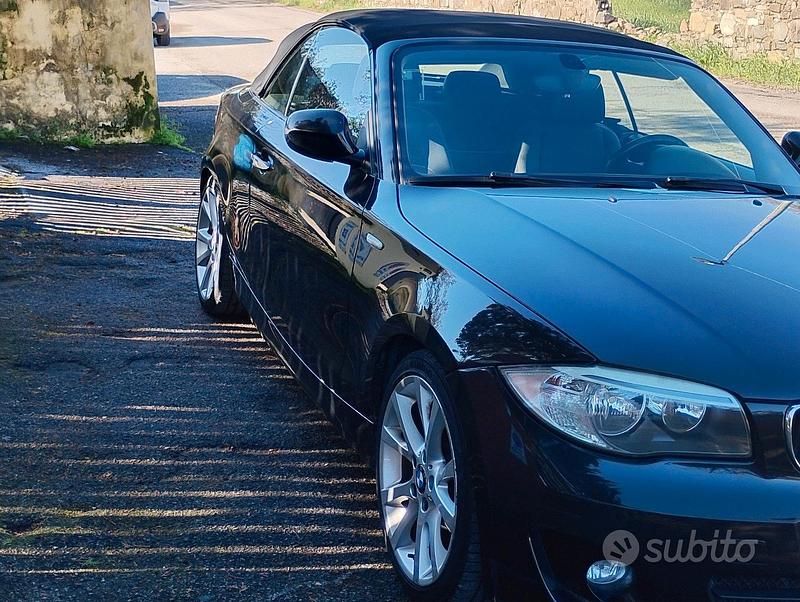 Usata BMW 118 143 CV (105 kW) 2012 Nero Utilitaria