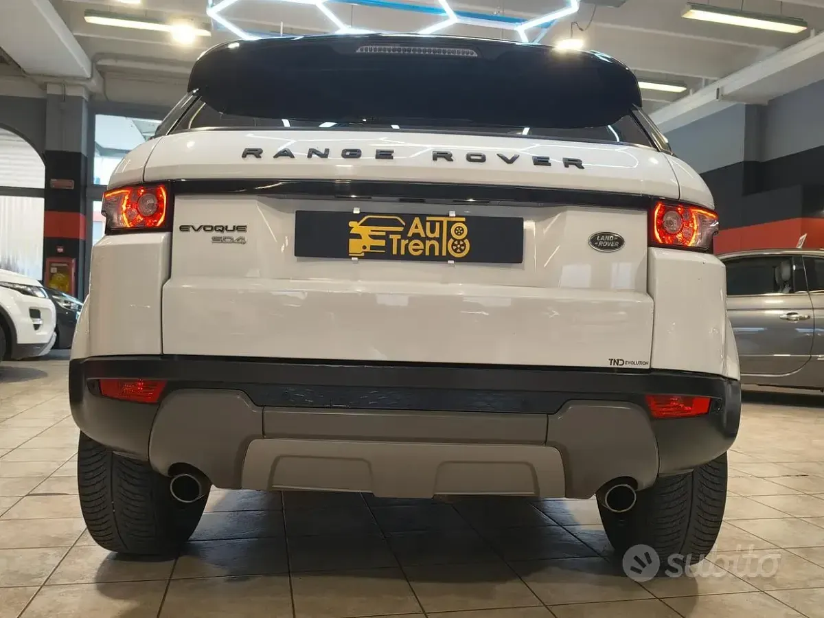 Usata Land Rover Range Rover evoque 190 CV (139 kW) 2015 Bianco SUV