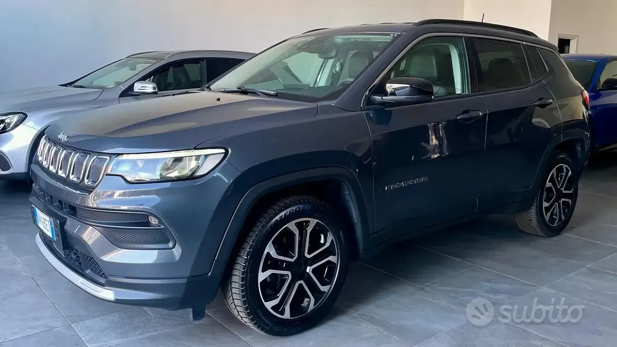 Usata Jeep Compass Night Eagle 131 CV (96 kW) 2023 Grigio SUV