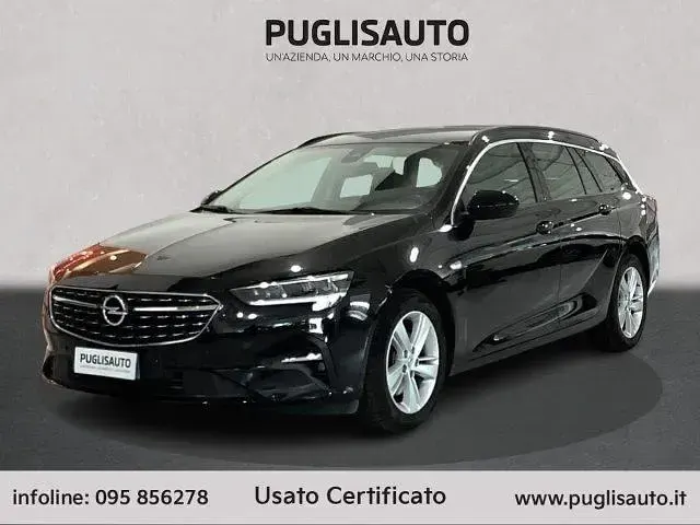 Usata Opel Insignia Business 174 CV (127 kW) 2021 Nero Station wagon