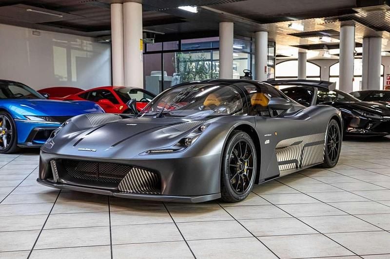 Usata Dallara Stradale 400 CV (294 kW) 2022 Nero opaco Cabrio