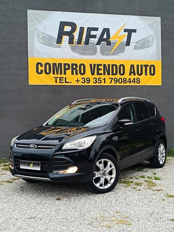 Usata Ford Kuga Business Edition 140 CV (102 kW) 2013 Nero SUV