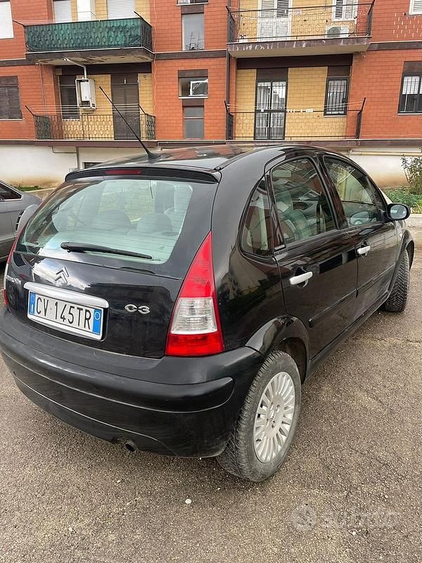 Usata Citroën C3 70 CV (51 kW) 2005 Nero Berlina