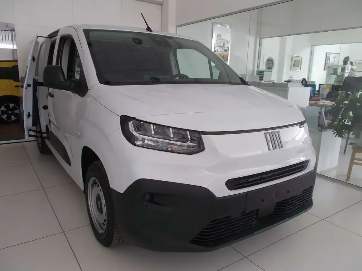 Nuova Fiat Doblò 101 CV (74 kW) 2026 Bianco Monovolume