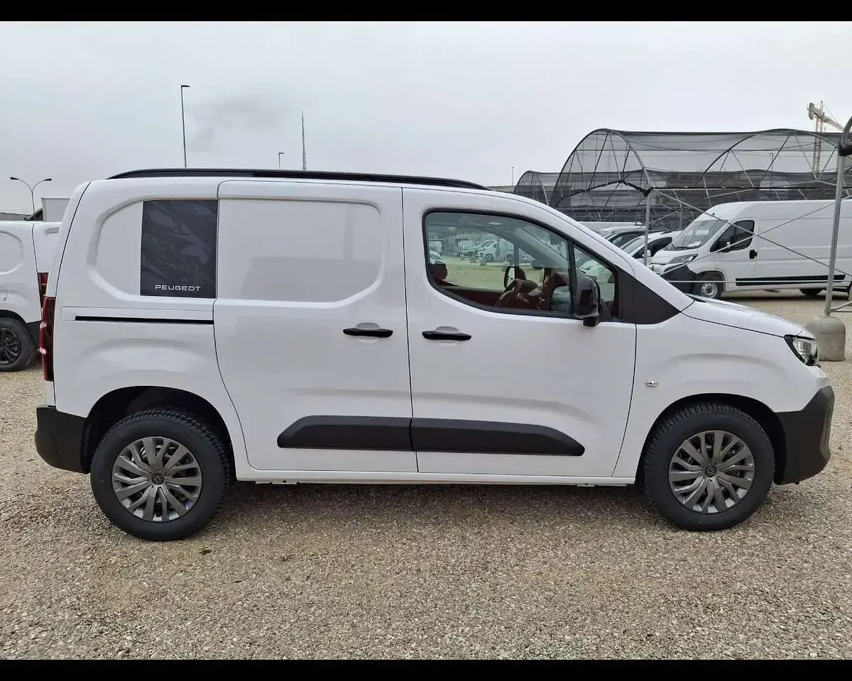 Nuova Peugeot Partner 102 CV (75 kW) 2026 Bianco Monovolume