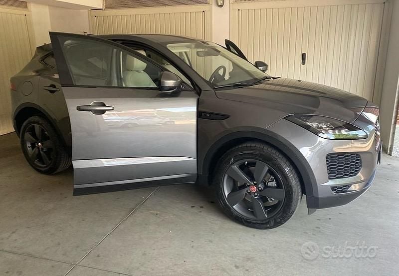 Usata Jaguar E-Pace 200 CV (147 kW) 2021 Grigio SUV