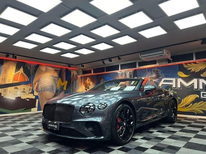 Grigio Usata 2024 Bentley Continental GT Convertible Cabrio | 300.000 € - Immagine 1/4