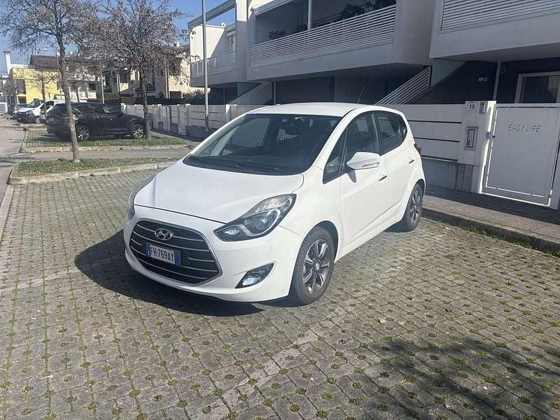 Usata Hyundai ix20 Xpossible 90 CV (66 kW) 2016 Utilitaria