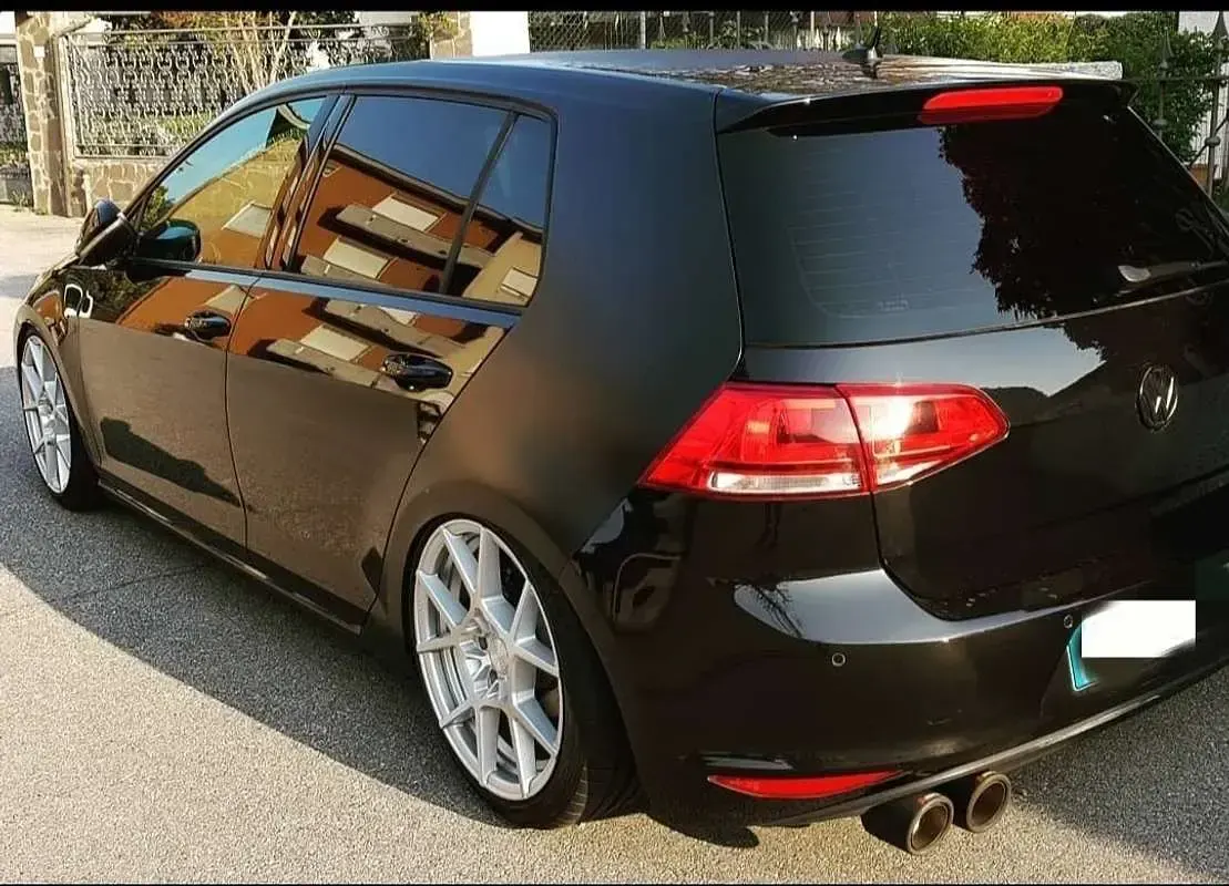 Usata VW Golf VII Highline 140 CV (102 kW) 2017 Berlina