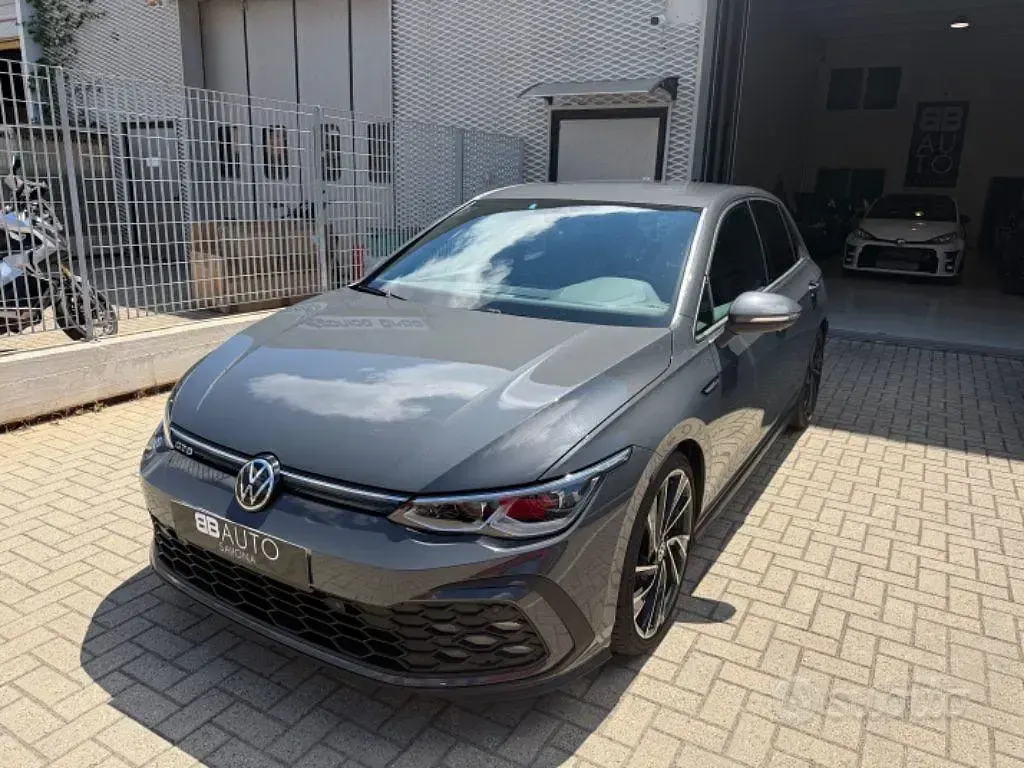 Usata VW Golf VII GTD 200 CV (147 kW) 2021 Antracite Utilitaria