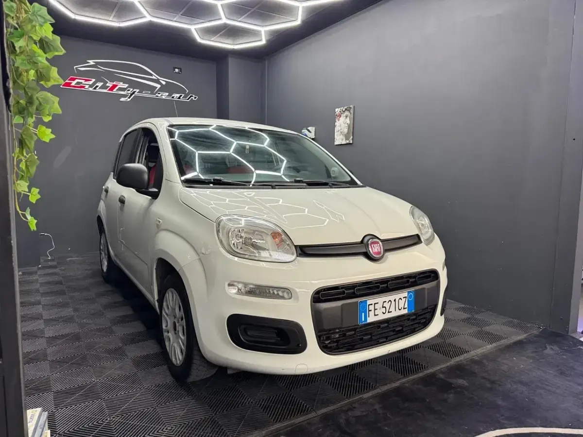 Usata Fiat Panda Easy 95 CV (69 kW) 2016 Bianco Utilitaria