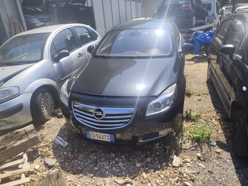 Usata Opel Insignia 194 CV (142 kW) 2011 Nero Berlina