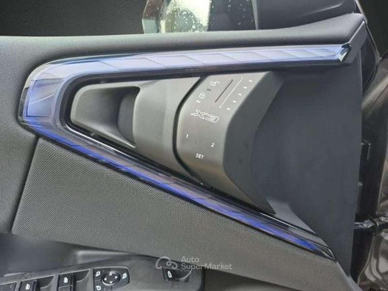 Usado BMW X3 M Sport 197 HP (144 kW) 2025 Cinzento SUV