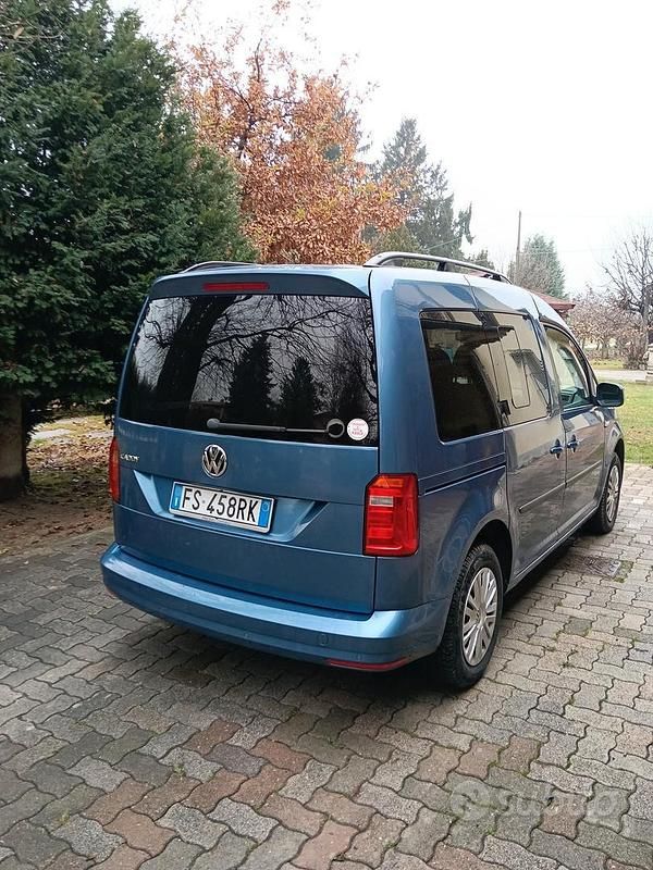 Usata VW Caddy 102 CV (75 kW) 2018 Monovolume