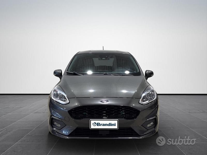 Usata Ford Fiesta ST-Line 101 CV (74 kW) 2018 Grigio Utilitaria