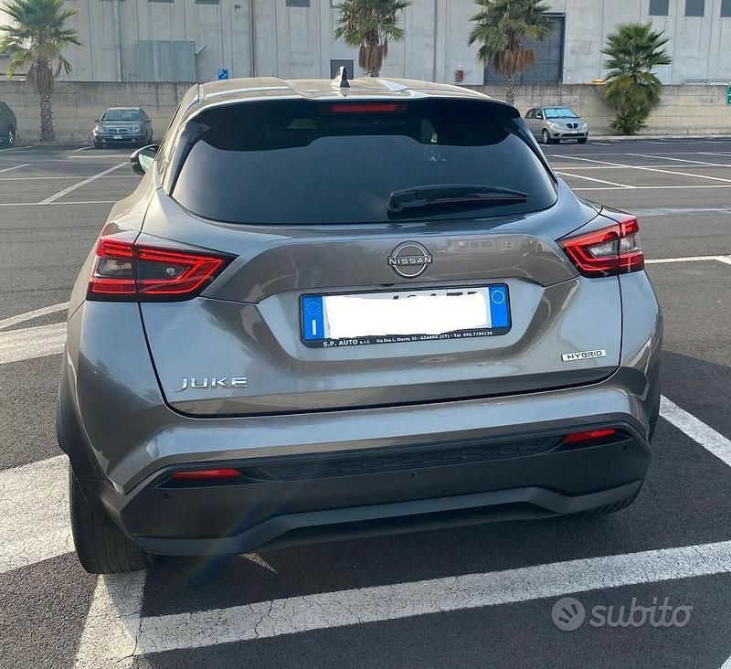 Usata Nissan Juke N-Connecta 94 CV (69 kW) 2023 Grigio SUV