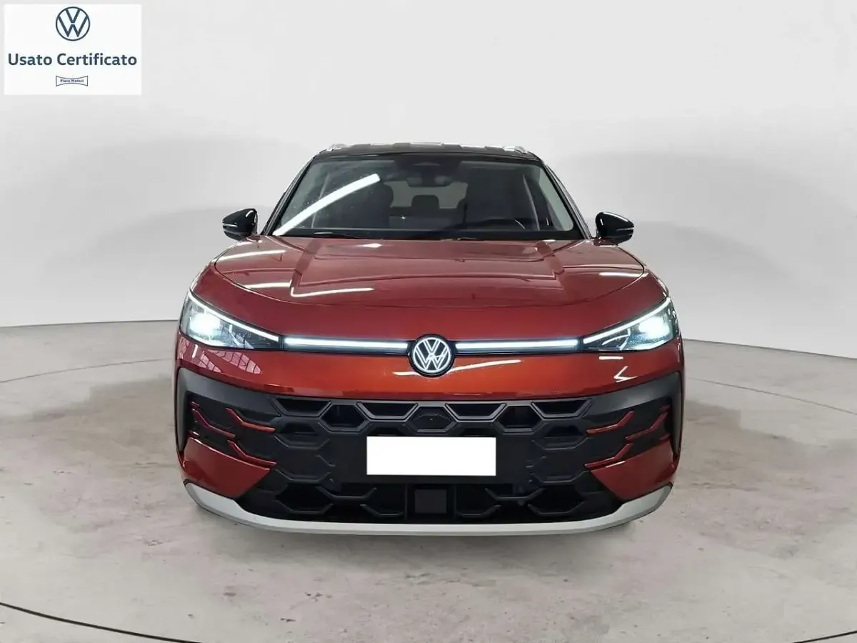 Usata VW T-Roc Style 150 CV (110 kW) 2026 Rosso SUV
