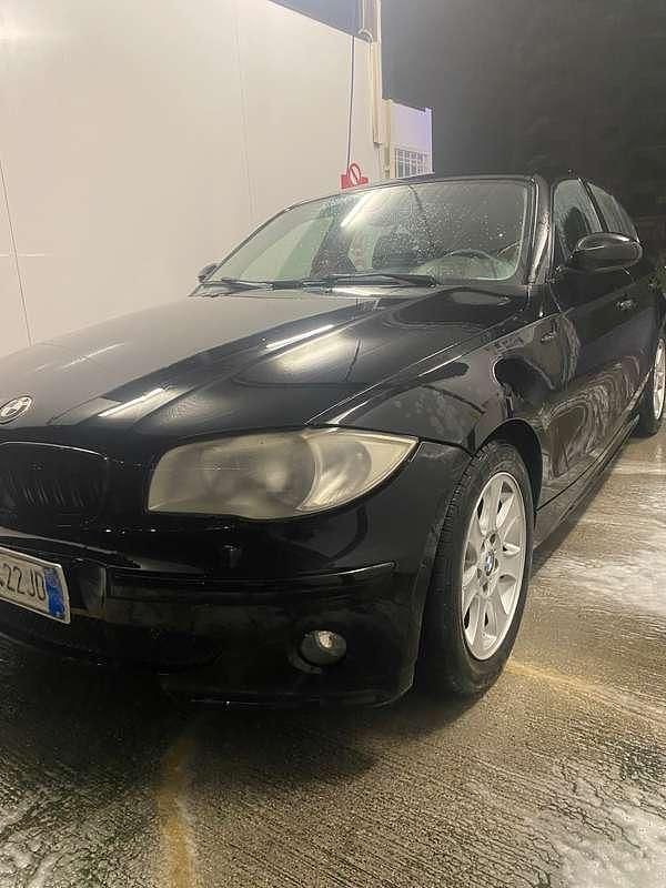 Usata BMW 116 116 CV (85 kW) 2005 Nero Utilitaria