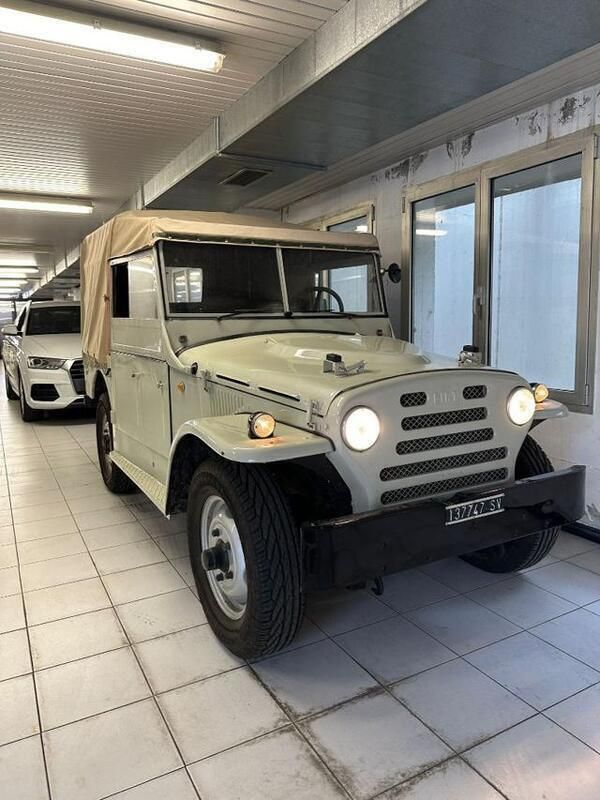 Usata Fiat Campagnola 64 CV (47 kW) 1972 Crema pastello Berlina