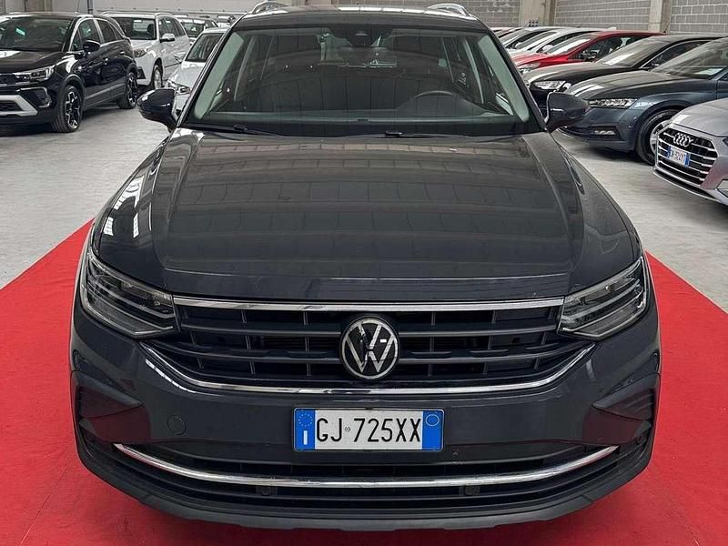Usata VW Tiguan Life 150 CV (110 kW) 2022 Grigio SUV
