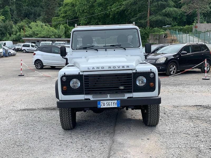 Usata Land Rover Defender 122 CV (89 kW) 2013 Bianco SUV
