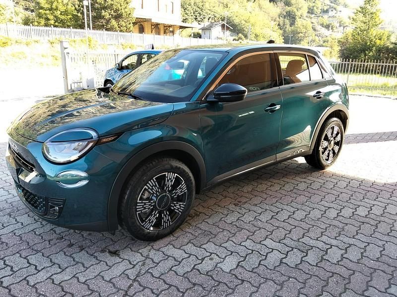 Nuova Fiat 600 100 CV (73 kW) 2025 Verde Station wagon