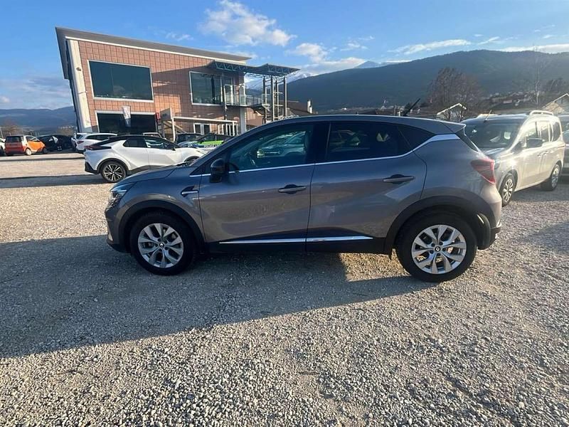 Usata Renault Captur Intens 143 CV (105 kW) 2022 Other SUV
