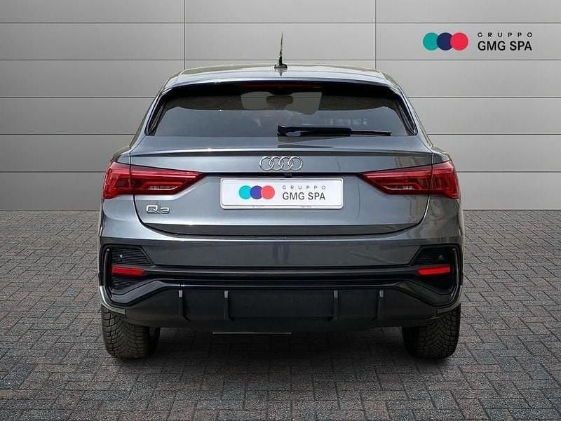 Usata Audi Q3 Sportback S-Line 150 CV (110 kW) 2022 Grigio SUV