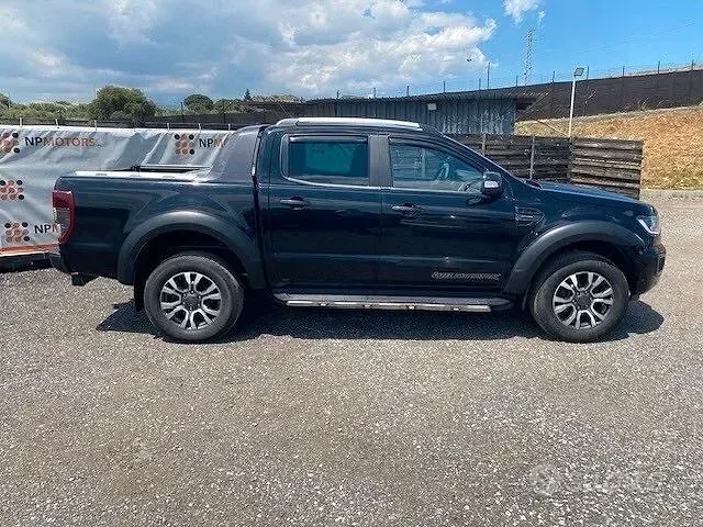 Usata Ford Ranger Wildtrack 213 CV (156 kW) 2021 Nero Pick-up