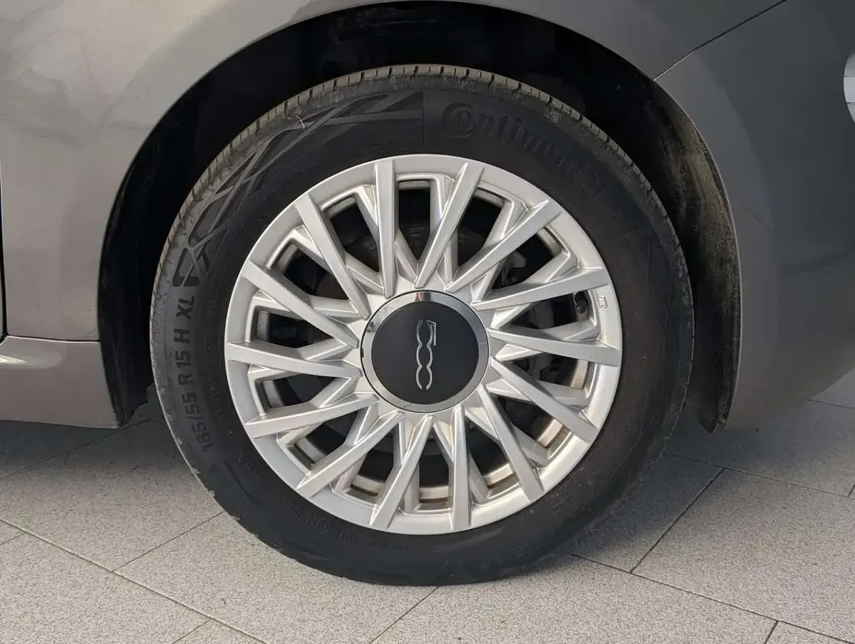 Usado Fiat 500 Dolcevita 70 CV (51 kW) 2022 Gris Berlina