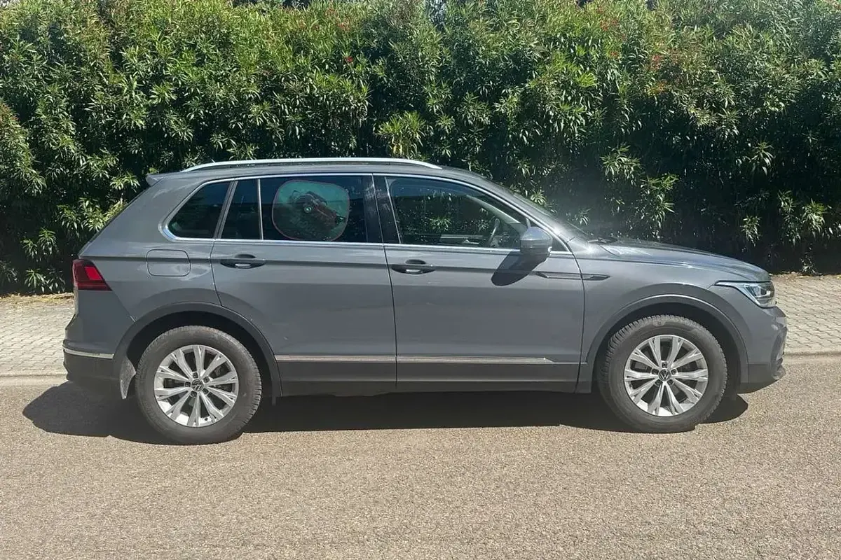Usata VW Tiguan Life 150 CV (110 kW) 2021 Grigio SUV
