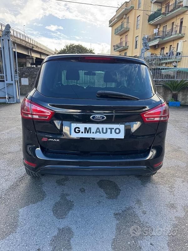 Usata Ford B-MAX Titanium 95 CV (69 kW) 2014 Nero Monovolume