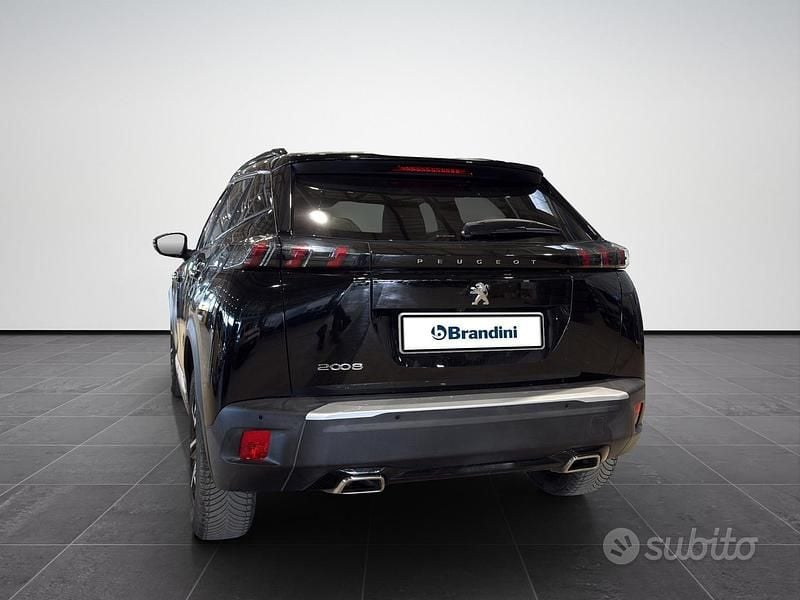 Usata Peugeot 2008 Allure 131 CV (96 kW) 2021 Nero SUV