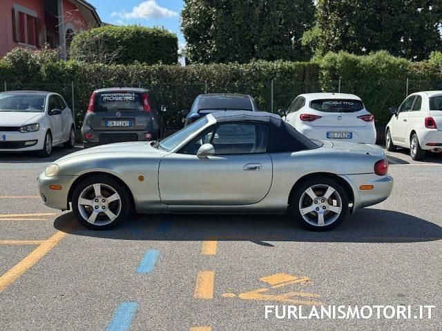 Usata Mazda MX5 146 CV (107 kW) 2004 Grigio Cabrio