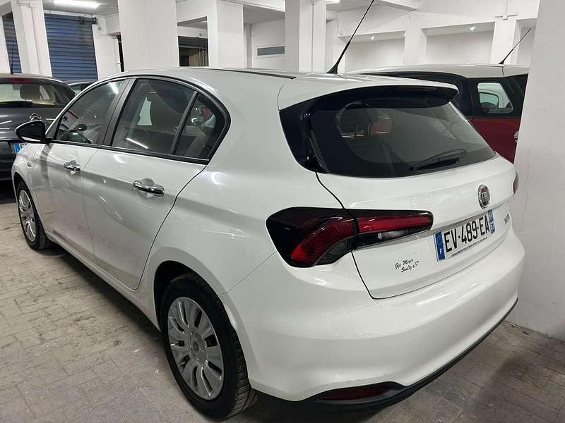 Bianco Usata 2018 Fiat Tipo Business Tre volumi | 10.500 € (Buon prezzo) - Immagine 1/4