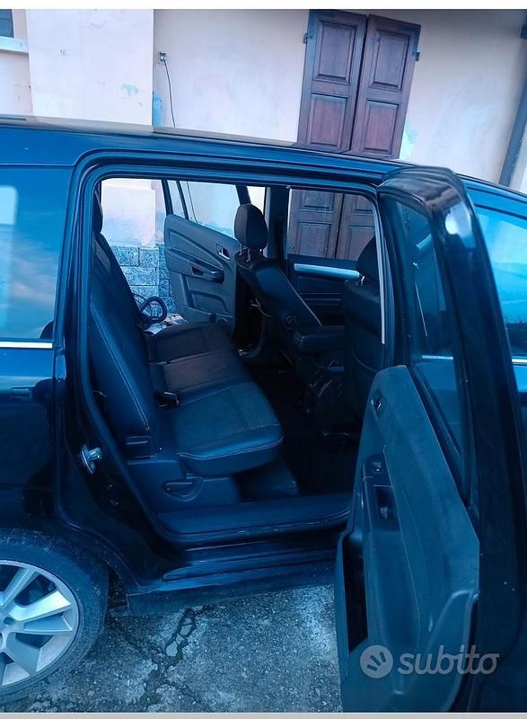Occasion Opel Zafira 2008 Noir Monospace
