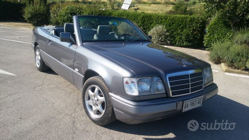 Usata Mercedes 200 105 CV (77 kW) 1994 Cabrio