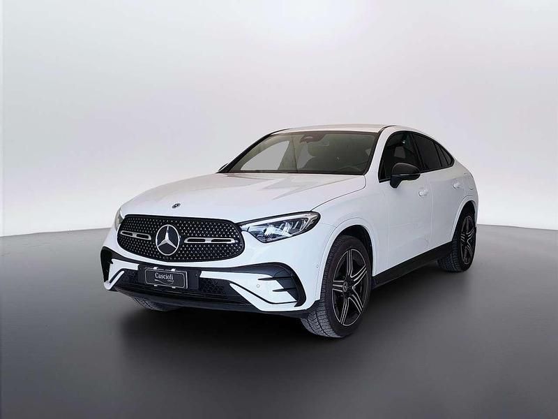 Usata Mercedes GLC300e Advanced Plus 197 CV (144 kW) 2024 Bianco polare Coupé
