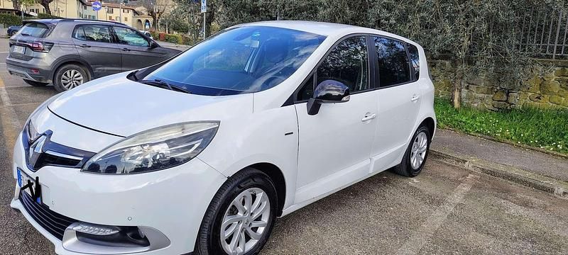 Usata Renault Scénic III LIMITED 95 CV (69 kW) 2016 Bianco Monovolume