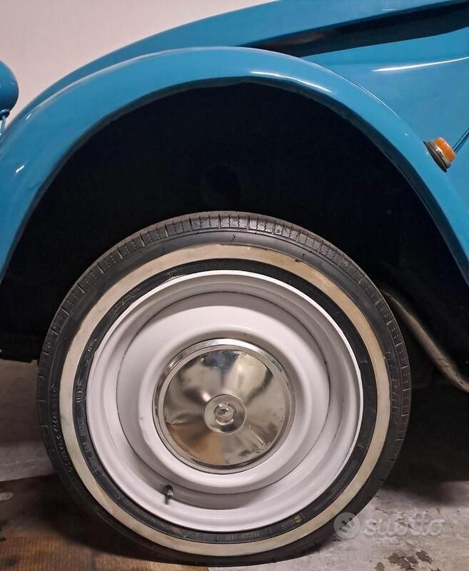 Usata Citroën 2CV 29 CV (21 kW) 1988 Berlina