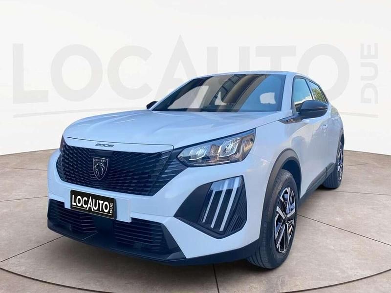 Bianco Nuova 2025 Peugeot 2008 Style SUV | 21.990 € (Super prezzo) - Immagine 1/3