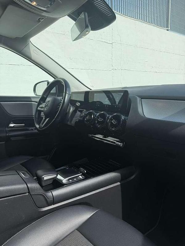 Usata Mercedes GLA200 Executive 150 CV (110 kW) 2021 Other SUV