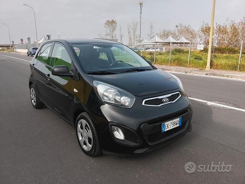 Usata Kia Picanto 2012 Nero Utilitaria