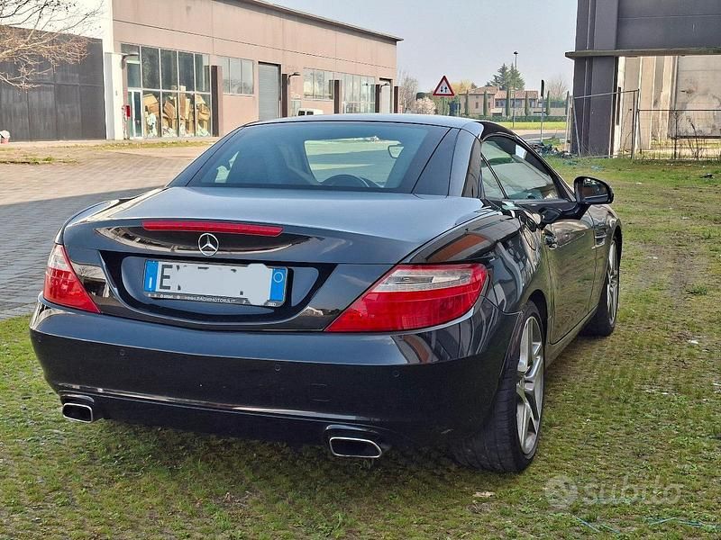 Usata Mercedes SLK200 185 CV (136 kW) 2015 Nero Cabrio