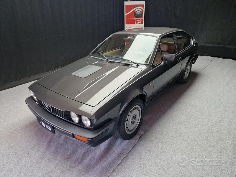 Usata 1981 Alfa Romeo Alfetta Tre volumi | 22.900 € - Immagine 1/4