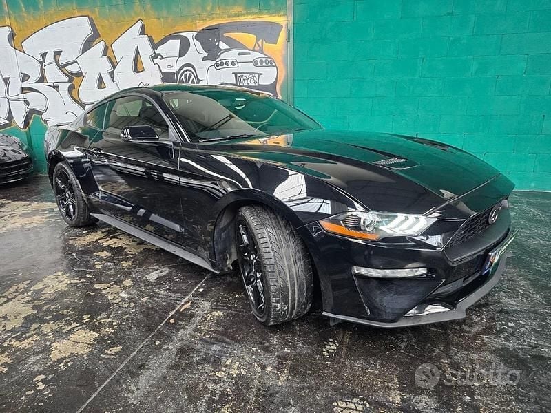 Usata Ford Mustang Fastback 290 CV (213 kW) 2019 Nero Coupé