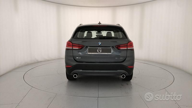 Usata BMW X1 Advantage 150 CV (110 kW) 2019 Grigio SUV
