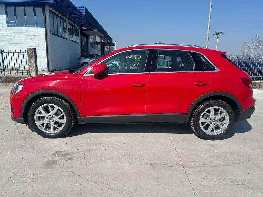Usata Audi Q3 Business 190 CV (139 kW) 2019 Rosso SUV