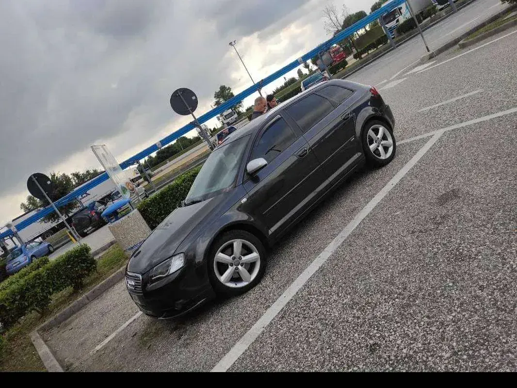 Usata Audi A3 Attraction 140 CV (102 kW) 2007 Nero Utilitaria